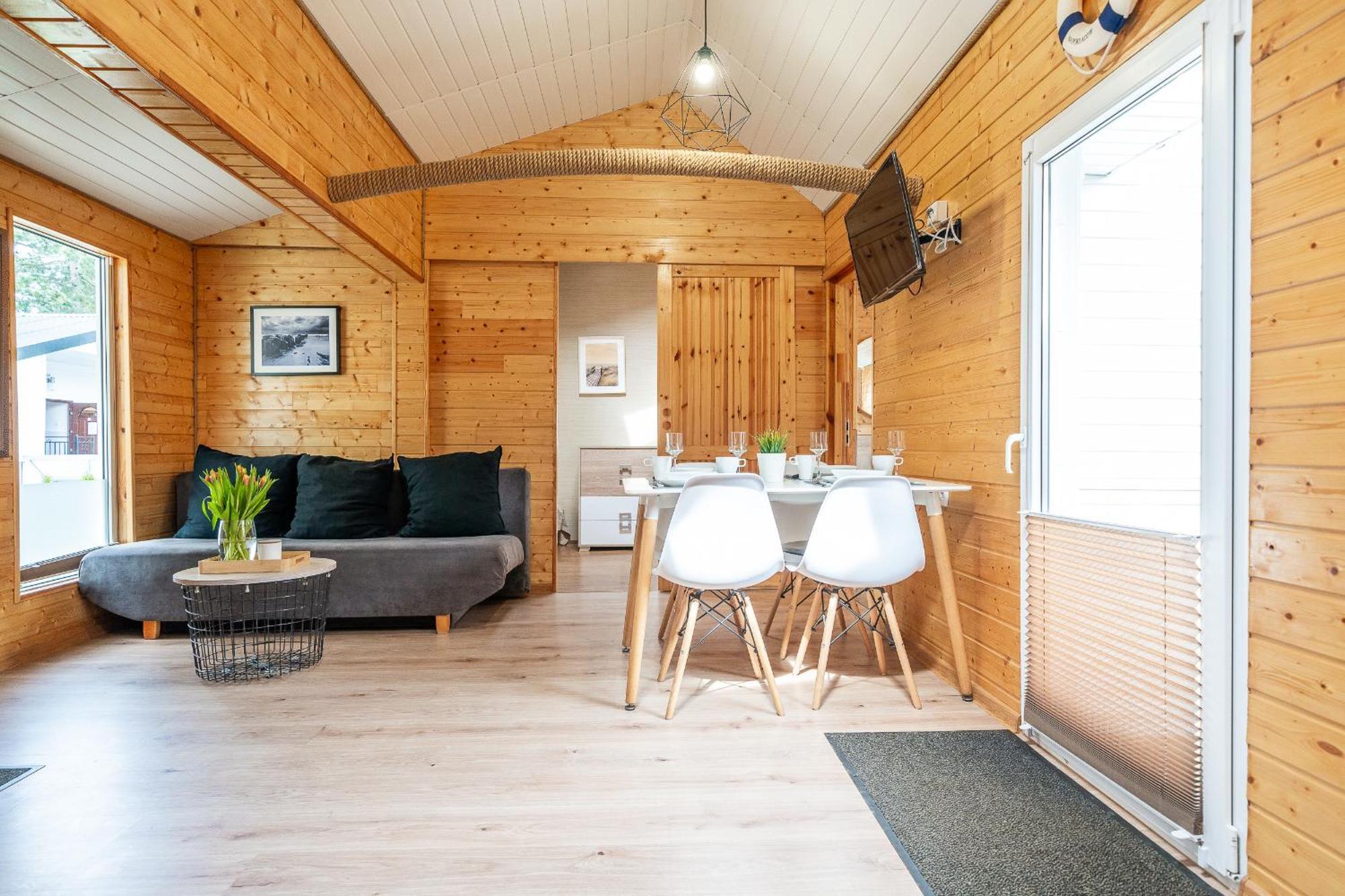 Max Apartamenty - Pokoje - Domki - Restauracja - Basen Mielno  Dış mekan fotoğraf
