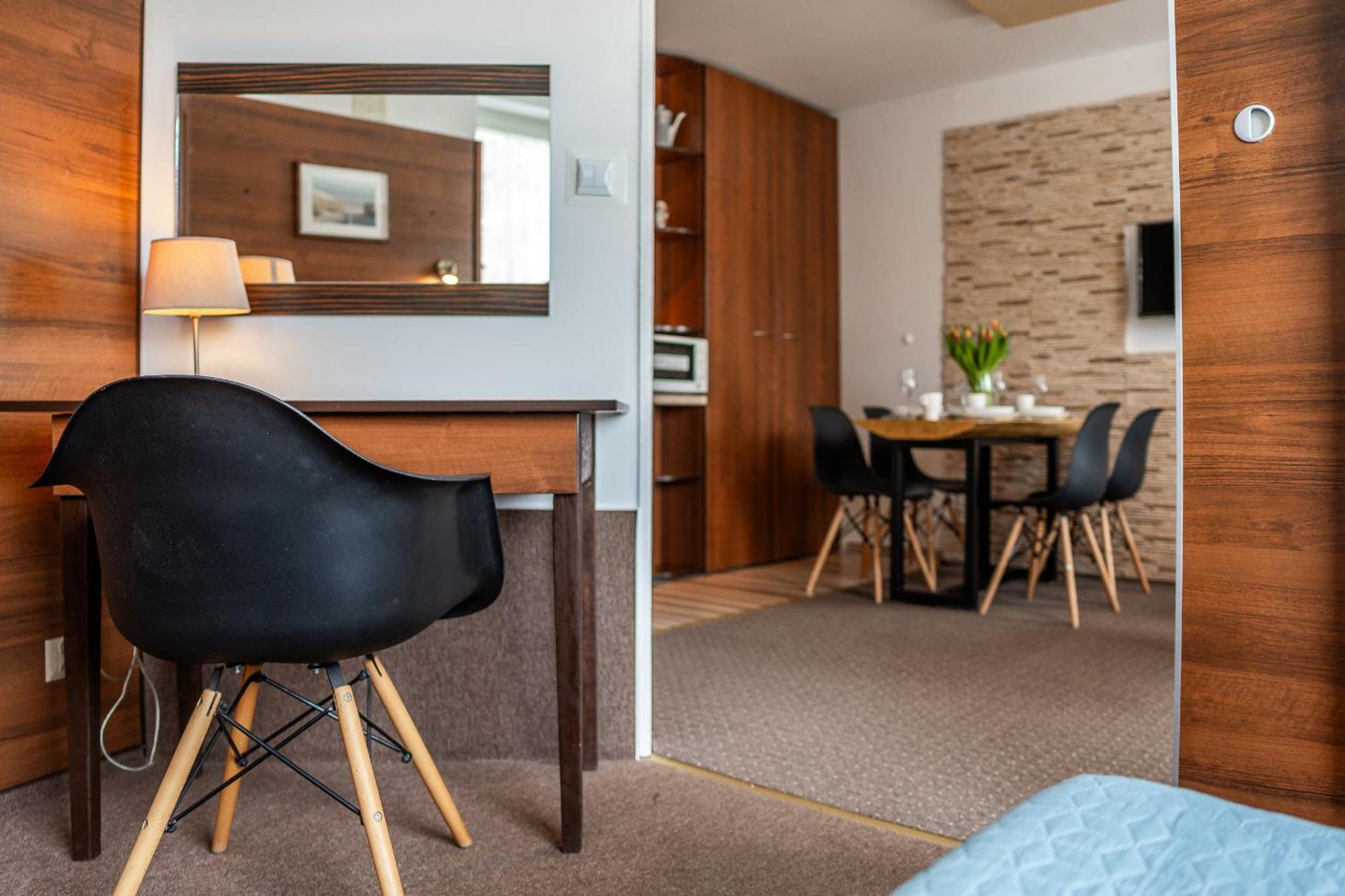 Max Apartamenty - Pokoje - Domki - Restauracja - Basen Mielno  Dış mekan fotoğraf