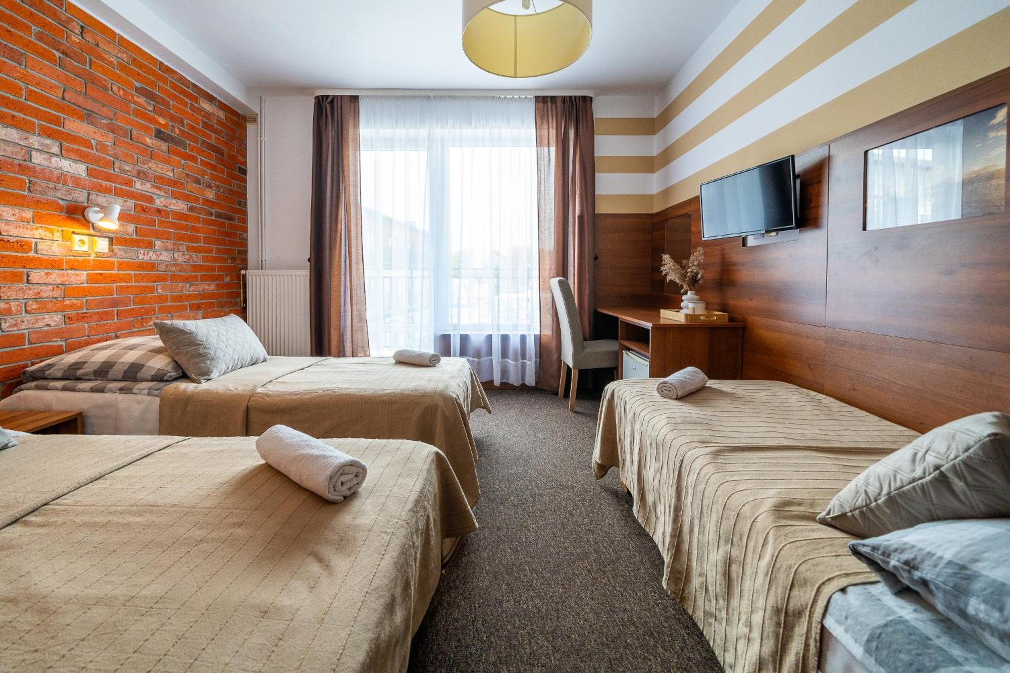 Max Apartamenty - Pokoje - Domki - Restauracja - Basen Mielno  Dış mekan fotoğraf