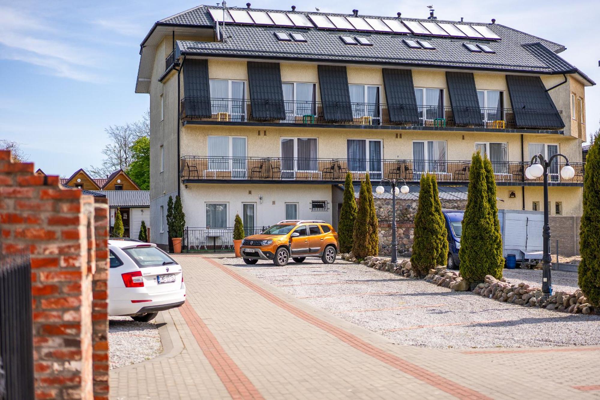 Max Apartamenty - Pokoje - Domki - Restauracja - Basen Mielno  Dış mekan fotoğraf