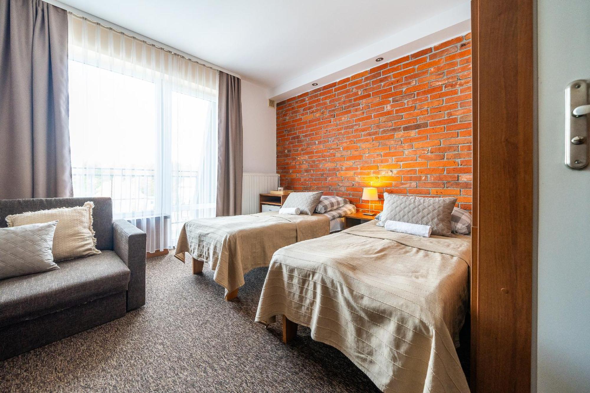 Max Apartamenty - Pokoje - Domki - Restauracja - Basen Mielno  Dış mekan fotoğraf
