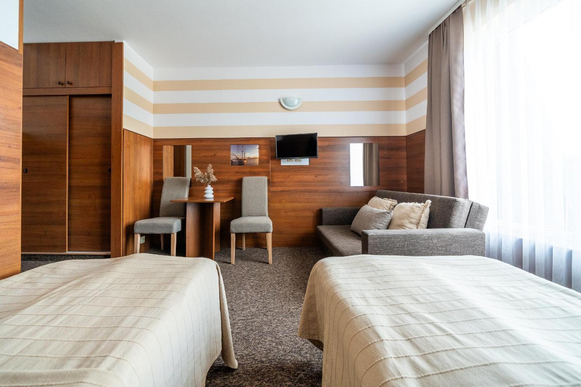 Max Apartamenty - Pokoje - Domki - Restauracja - Basen Mielno  Dış mekan fotoğraf