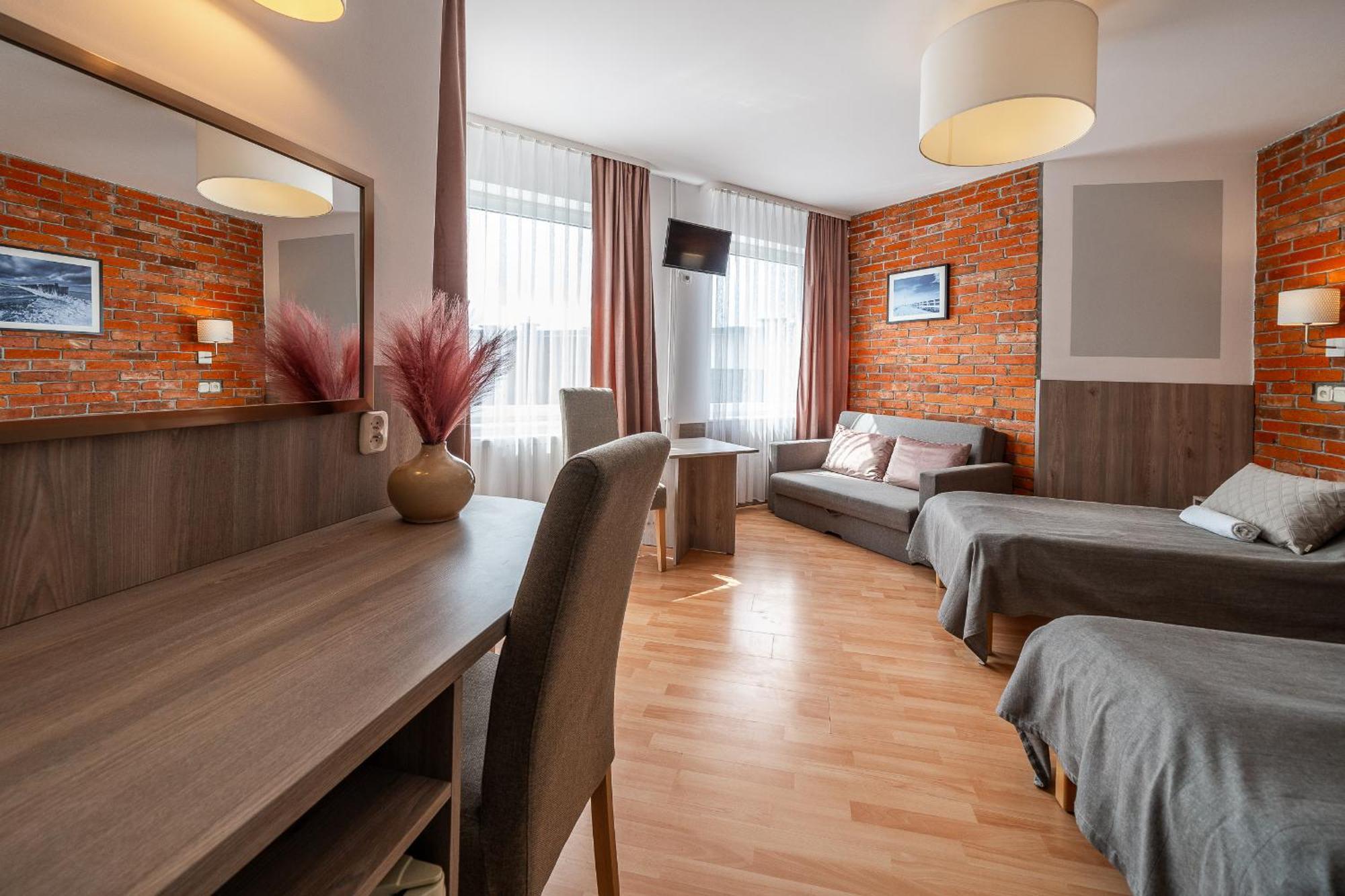 Max Apartamenty - Pokoje - Domki - Restauracja - Basen Mielno  Dış mekan fotoğraf