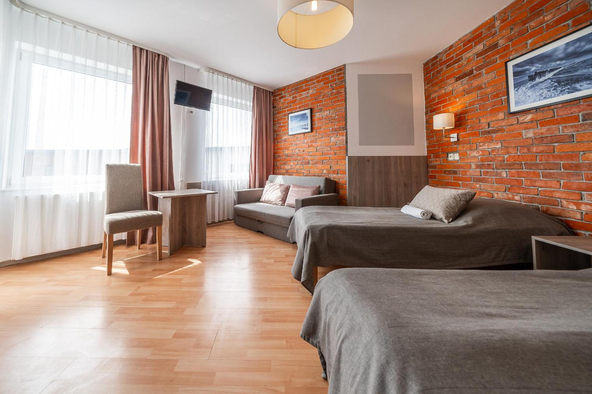 Max Apartamenty - Pokoje - Domki - Restauracja - Basen Mielno  Dış mekan fotoğraf