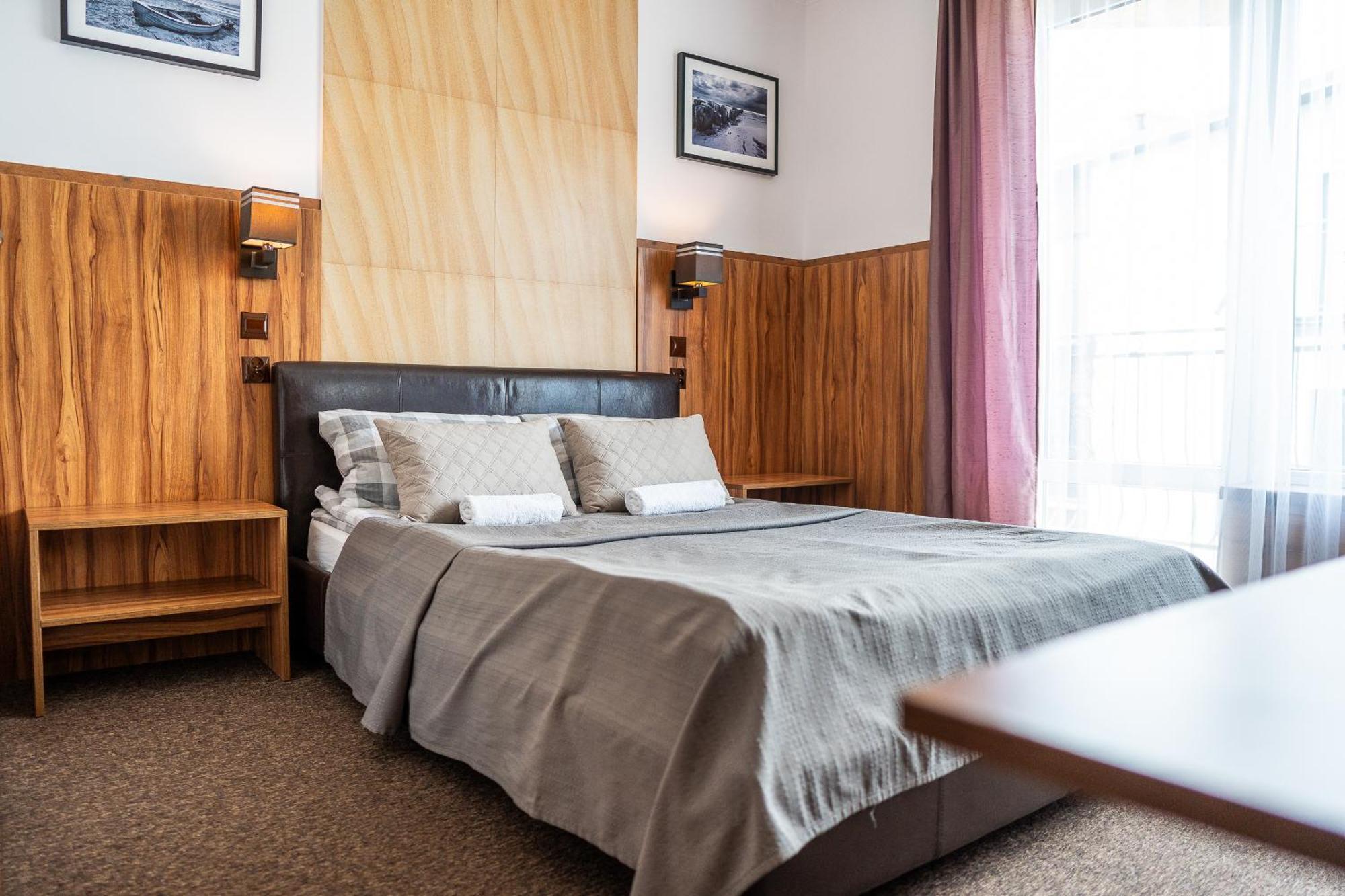 Max Apartamenty - Pokoje - Domki - Restauracja - Basen Mielno  Dış mekan fotoğraf